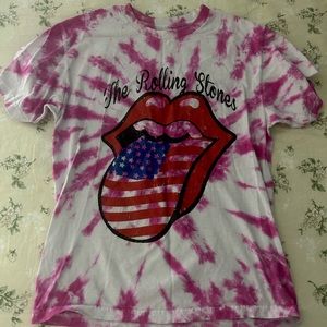 Rolling Stones graphic Tee!